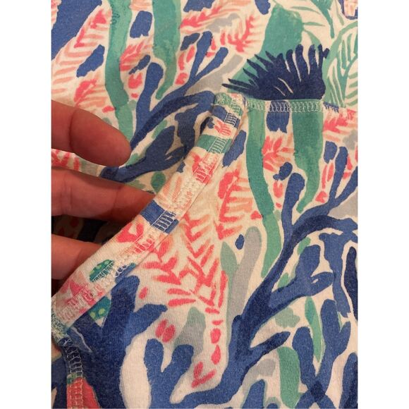 Lilly Pulitzer Captain Floral Popover Sz XL UPF 50+ Ocean Coral - Picture 7 of 8
